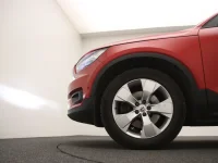 Volvo XC40 2 140kW thumbnail