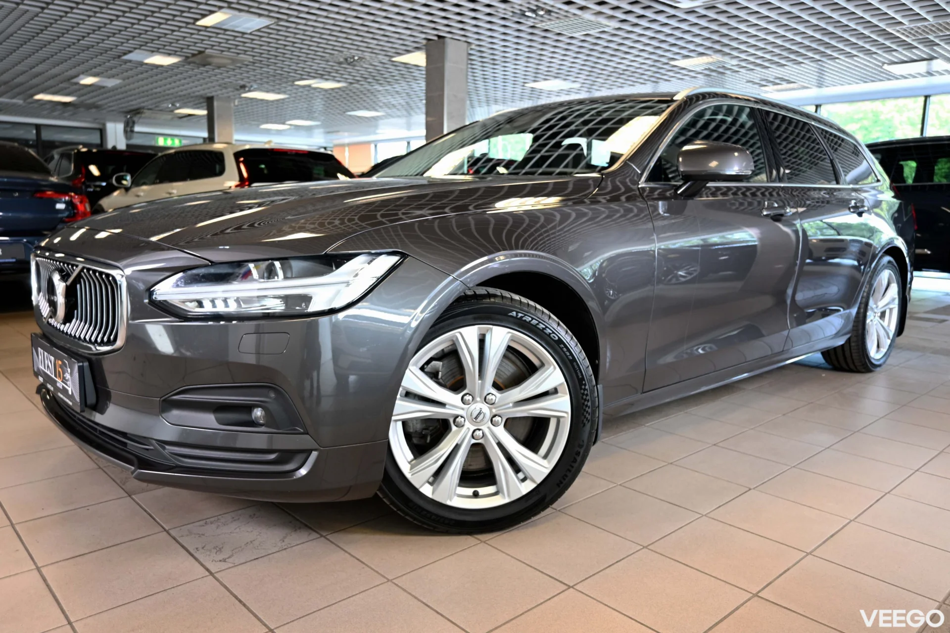 Volvo V90 H&K BRIGHT PLUS XENIUM FACELIFT 2 145kW