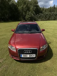 Audi A4 S-line 3.0 150kW thumbnail