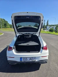 Mercedes-Benz CLA220 CLA 220 4MATIC Shooting Brake 2.0 140kW thumbnail