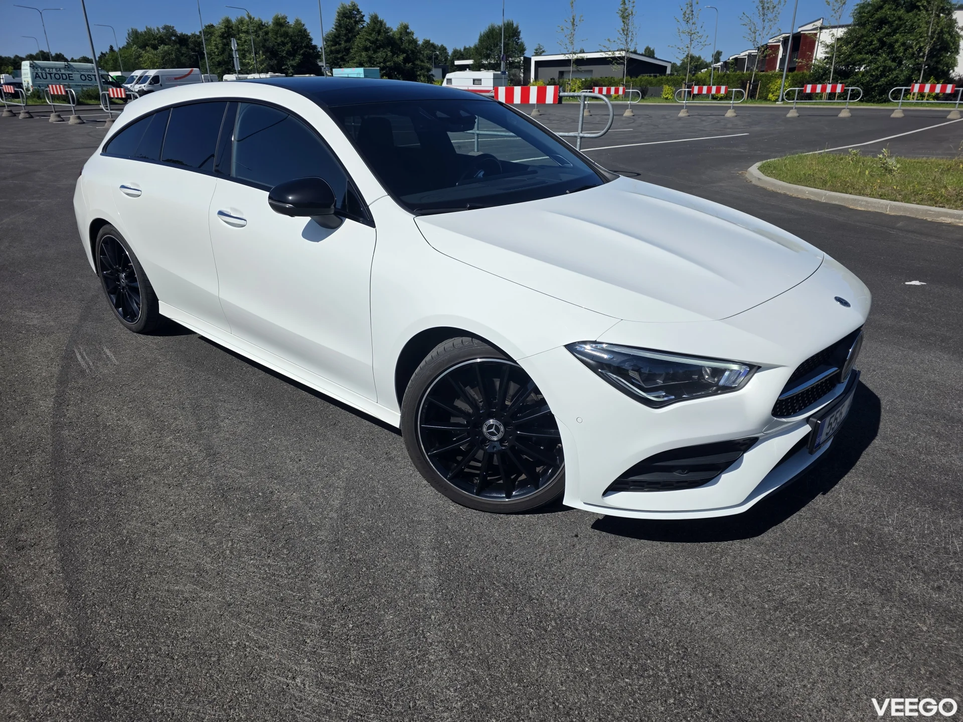 Mercedes-Benz CLA220 CLA 220 4MATIC Shooting Brake 2.0 140kW