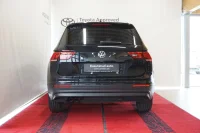 Volkswagen Tiguan - 2 110kW thumbnail