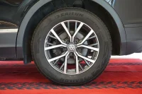 Volkswagen Tiguan - 2 110kW thumbnail