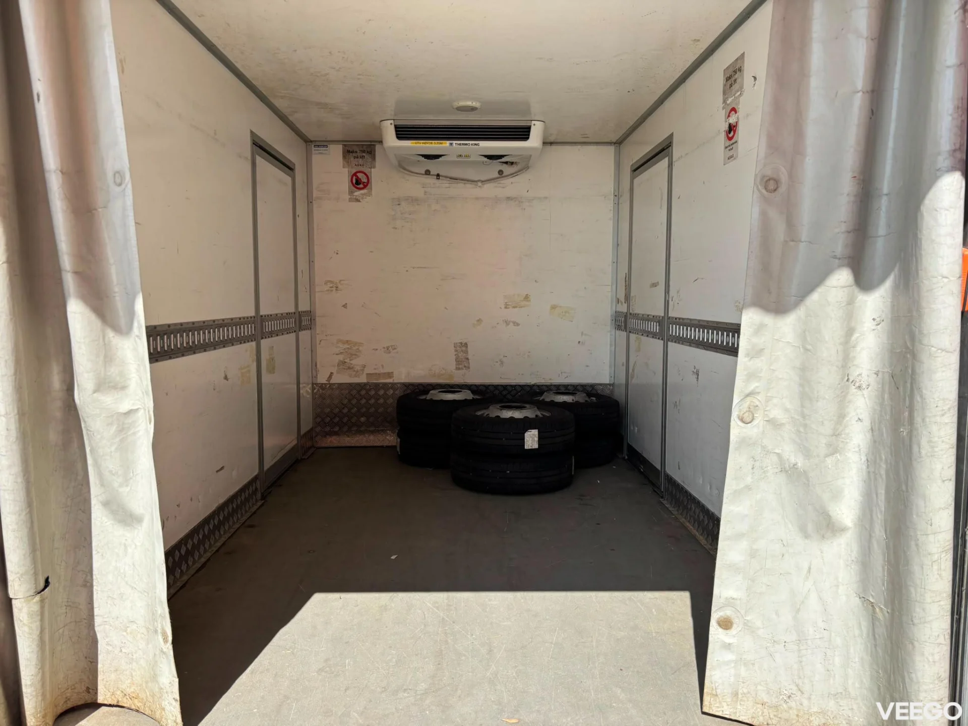 Volkswagen Crafter TK V-300MAX / BOX L=3656 mm 177kW