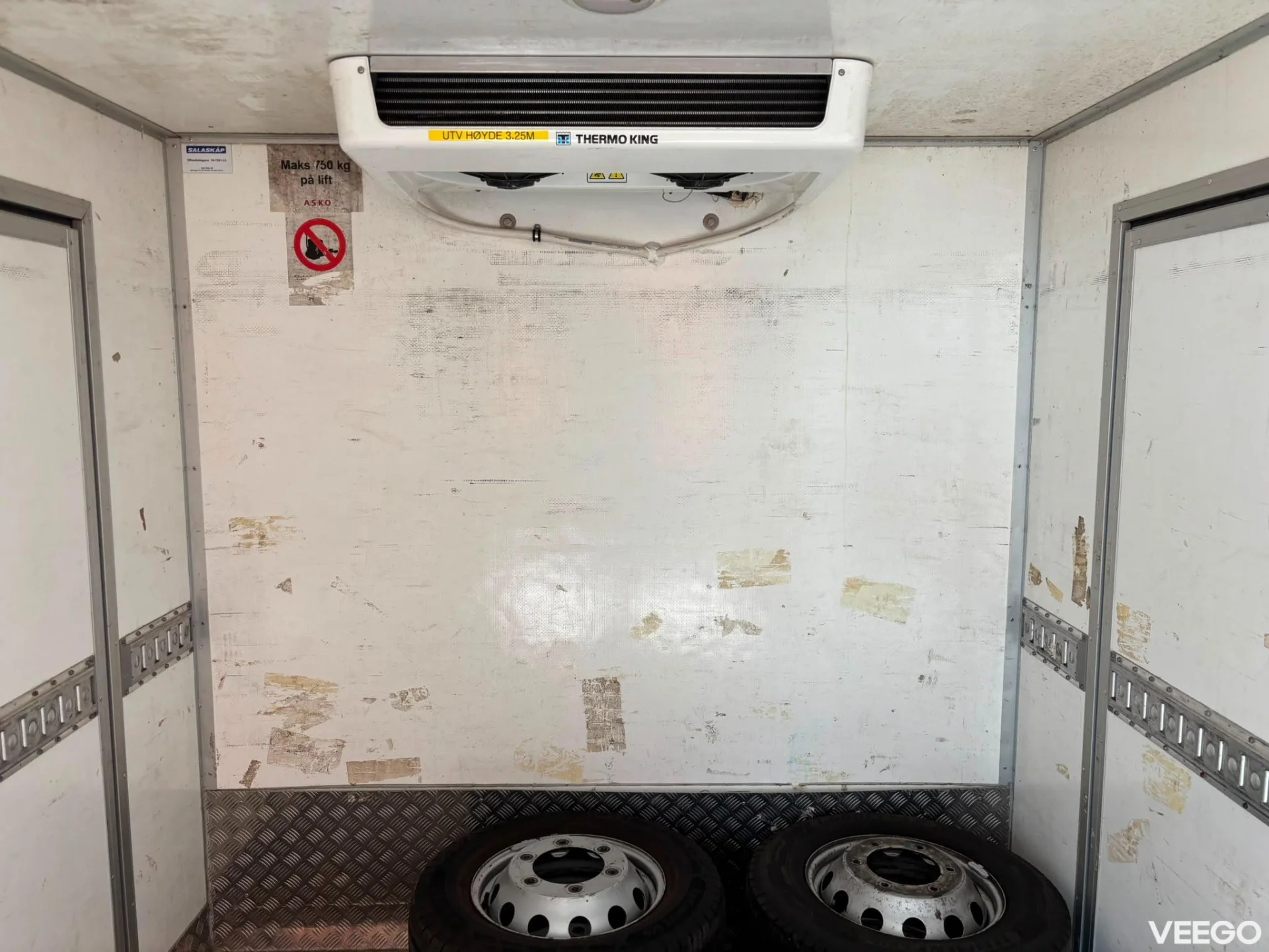Volkswagen Crafter TK V-300MAX / BOX L=3656 mm 177kW