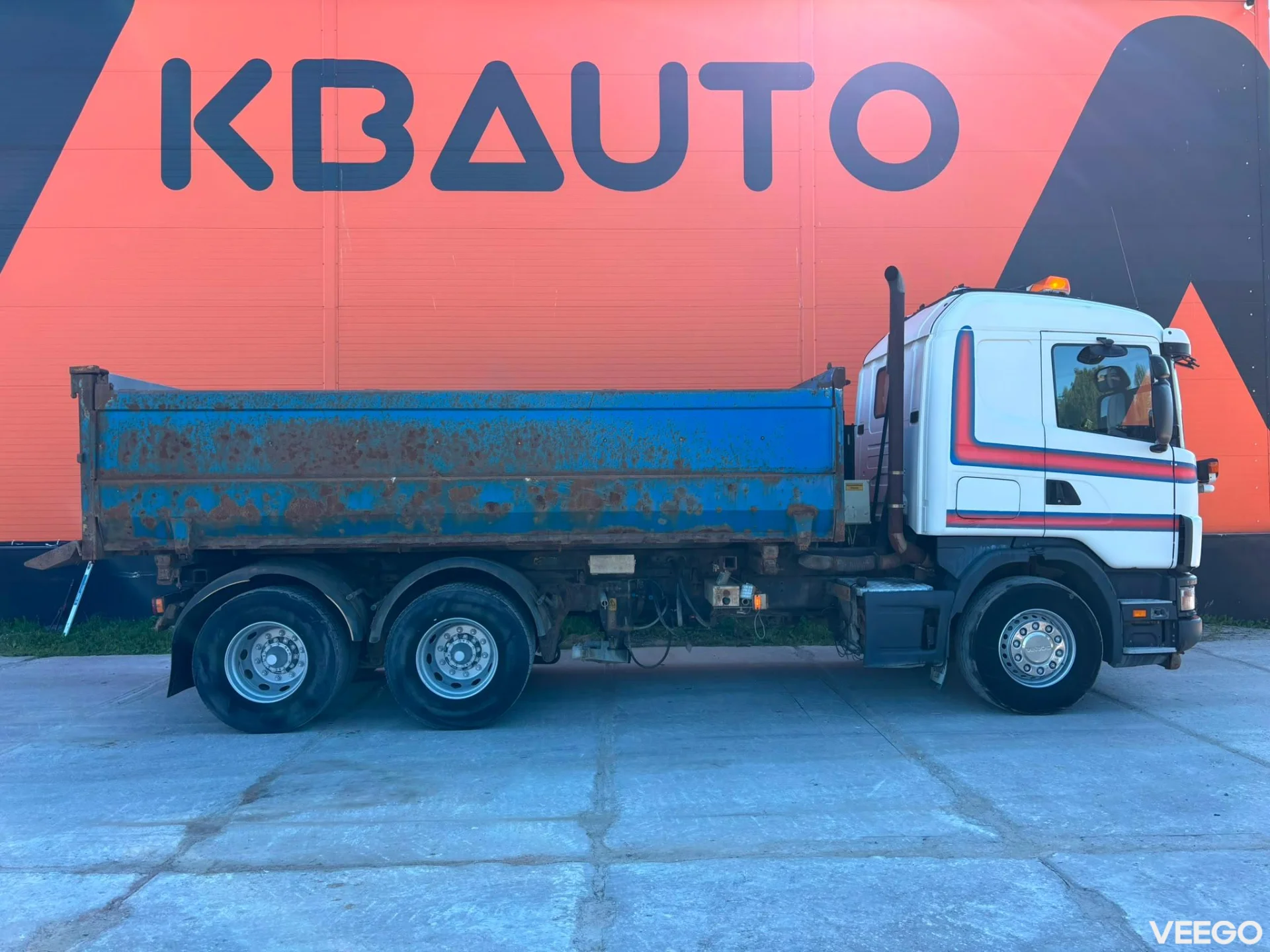 Scania R124 BOX L=5381 mm 470kW