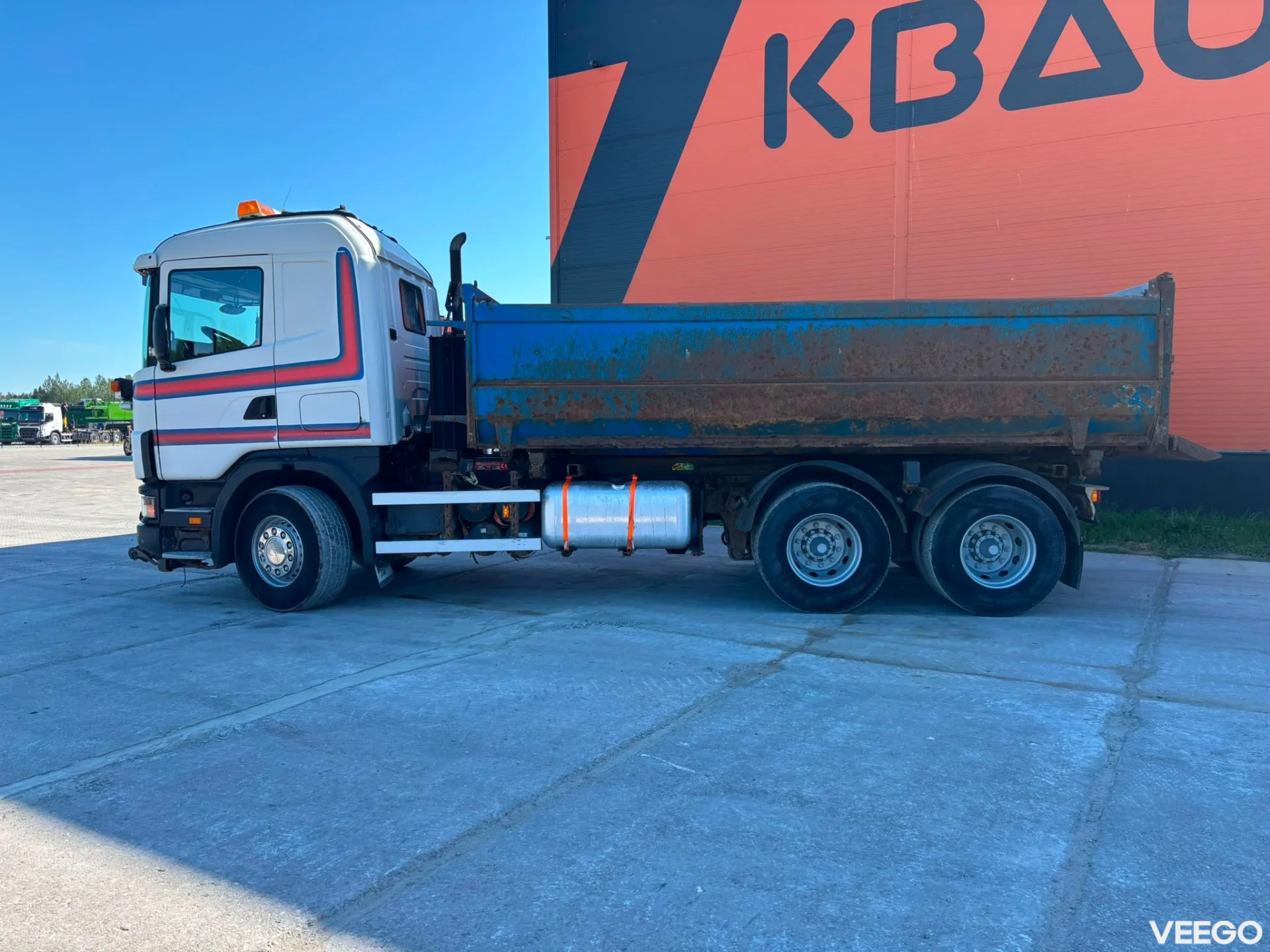 Scania R124 BOX L=5381 mm 470kW