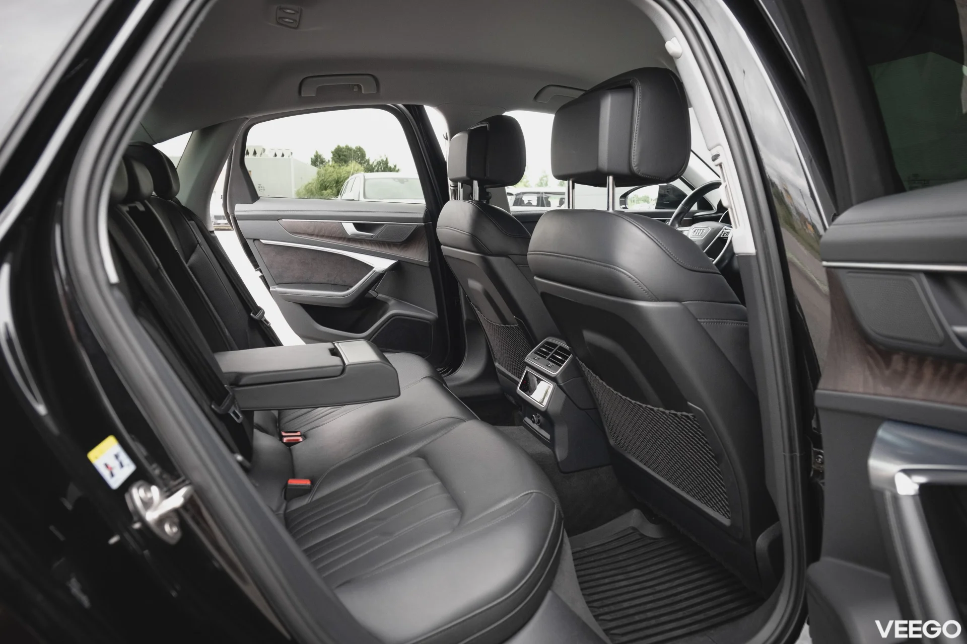 Audi A6 Limousine 55 TFSI E Quattro Sport Line 3 250kW