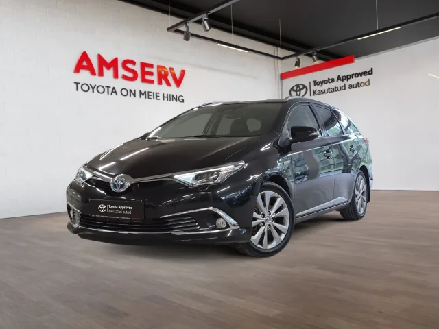 Image of Toyota Auris Luxury 1.8 73kW