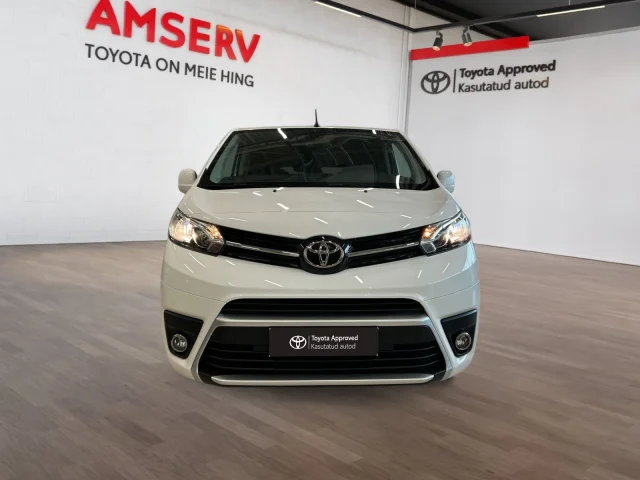 Image of Toyota Proace Long Double Side Door Shuttle 2 106kW