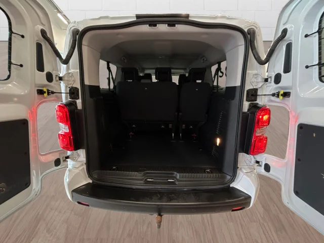 Image of Toyota Proace Long Double Side Door Shuttle 2 106kW