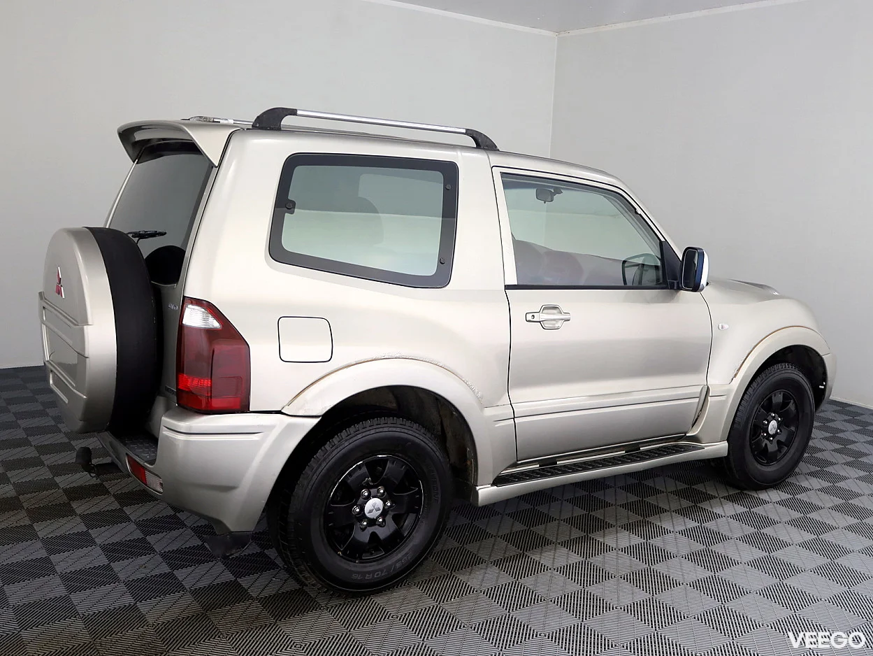 Mitsubishi Pajero 3.2 118kW