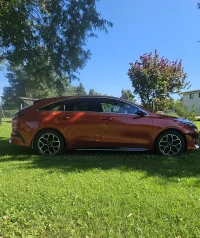 Kia Ceed: ProCeed 1.5 118kW thumbnail