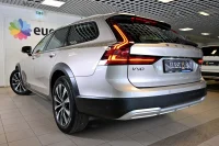 Volvo V90 AWD H&K BRIGHT INTELLI SAFE MY23 2 145kW thumbnail