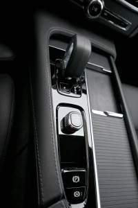 Volvo V90 AWD H&K BRIGHT INTELLI SAFE MY23 2 145kW thumbnail