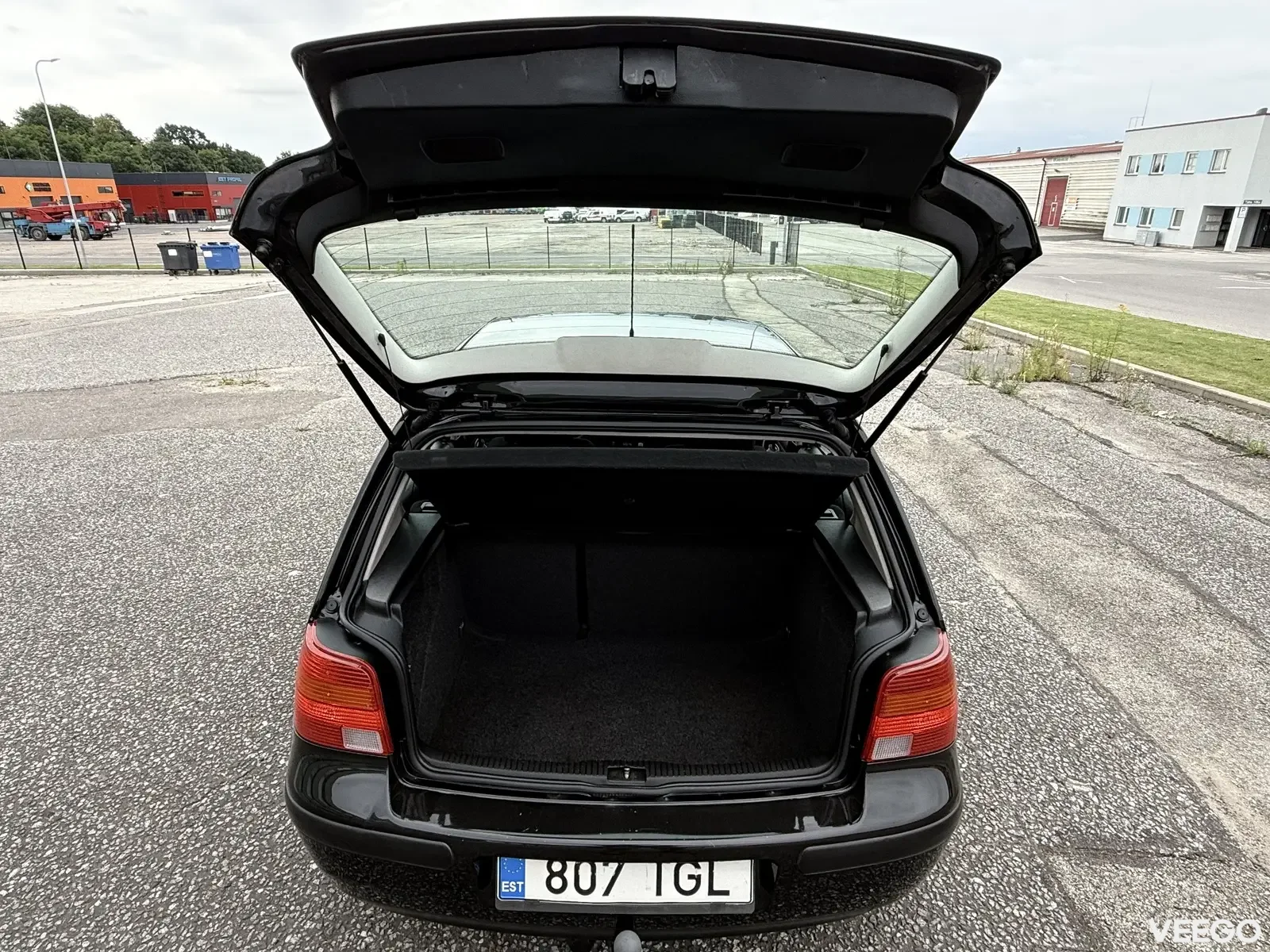 Volkswagen Golf IV Trendline 1.6 74kW
