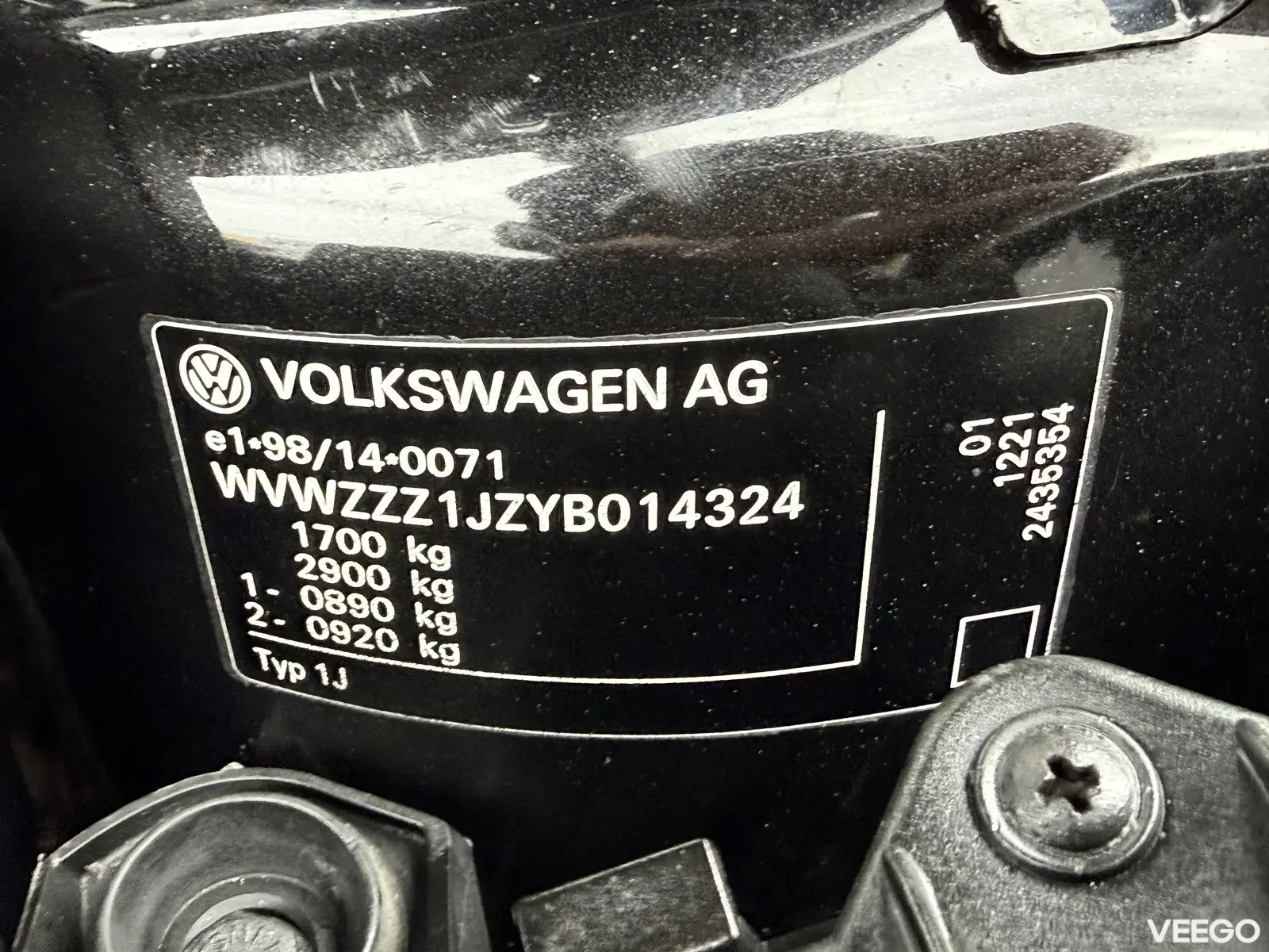 Volkswagen Golf IV Trendline 1.6 74kW
