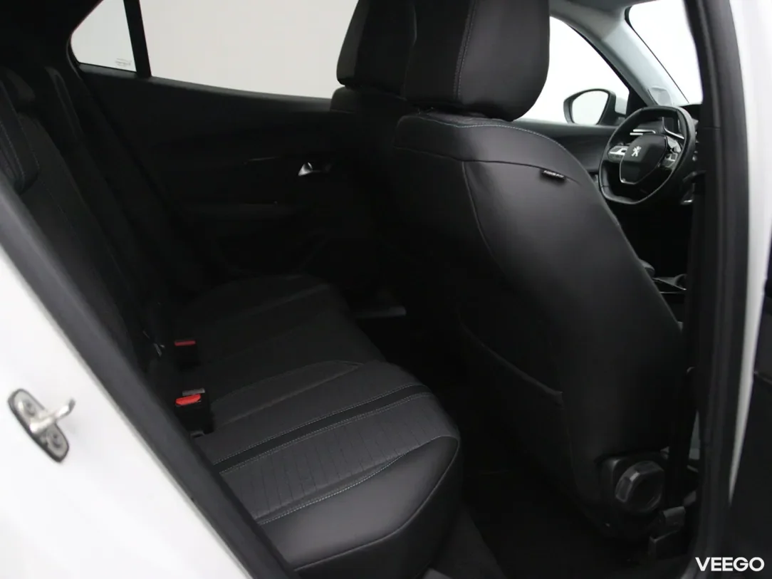 Peugeot 2008 1.5 81kW