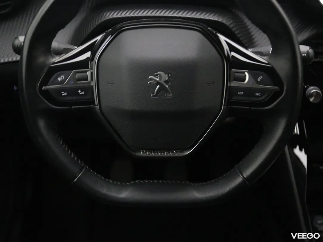 Peugeot 2008 1.5 81kW