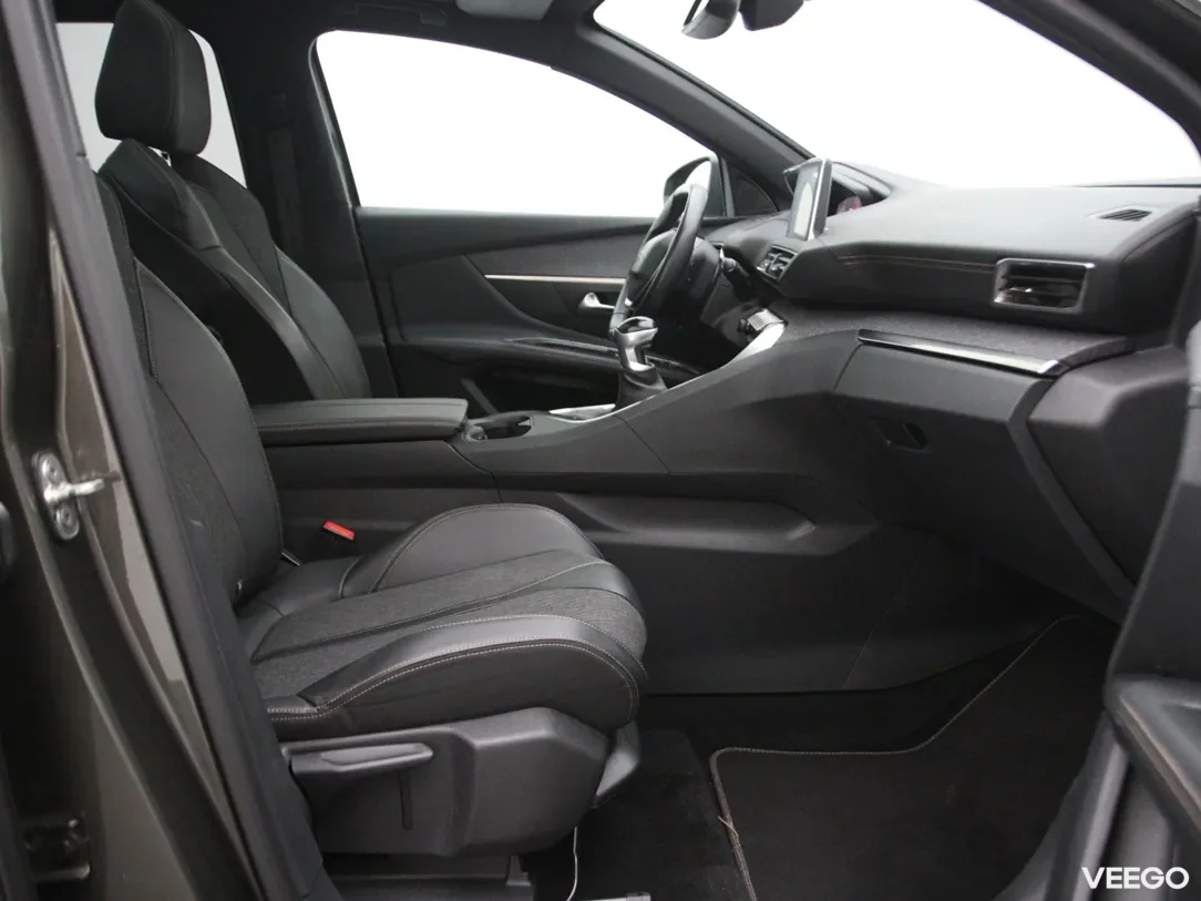 Peugeot 3008 1.2 96kW