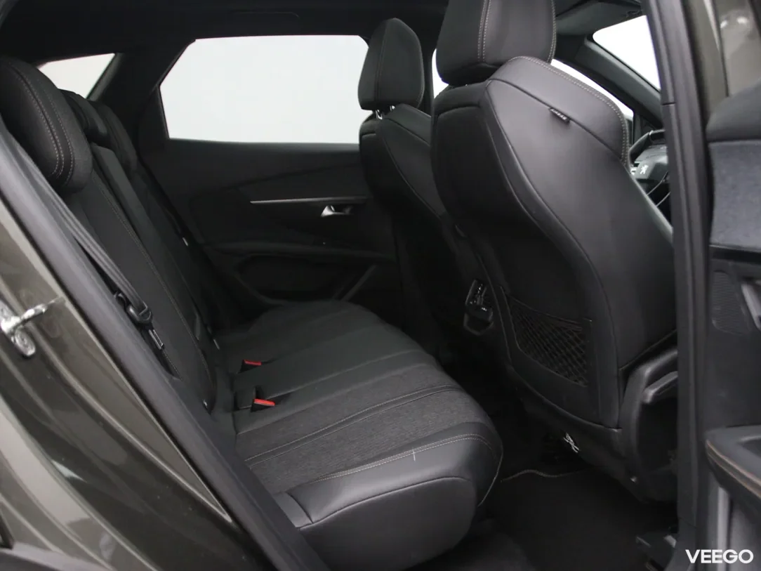 Peugeot 3008 1.2 96kW