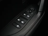 Peugeot 2008 1.5 81kW thumbnail