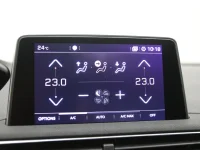Peugeot 3008 1.2 96kW thumbnail