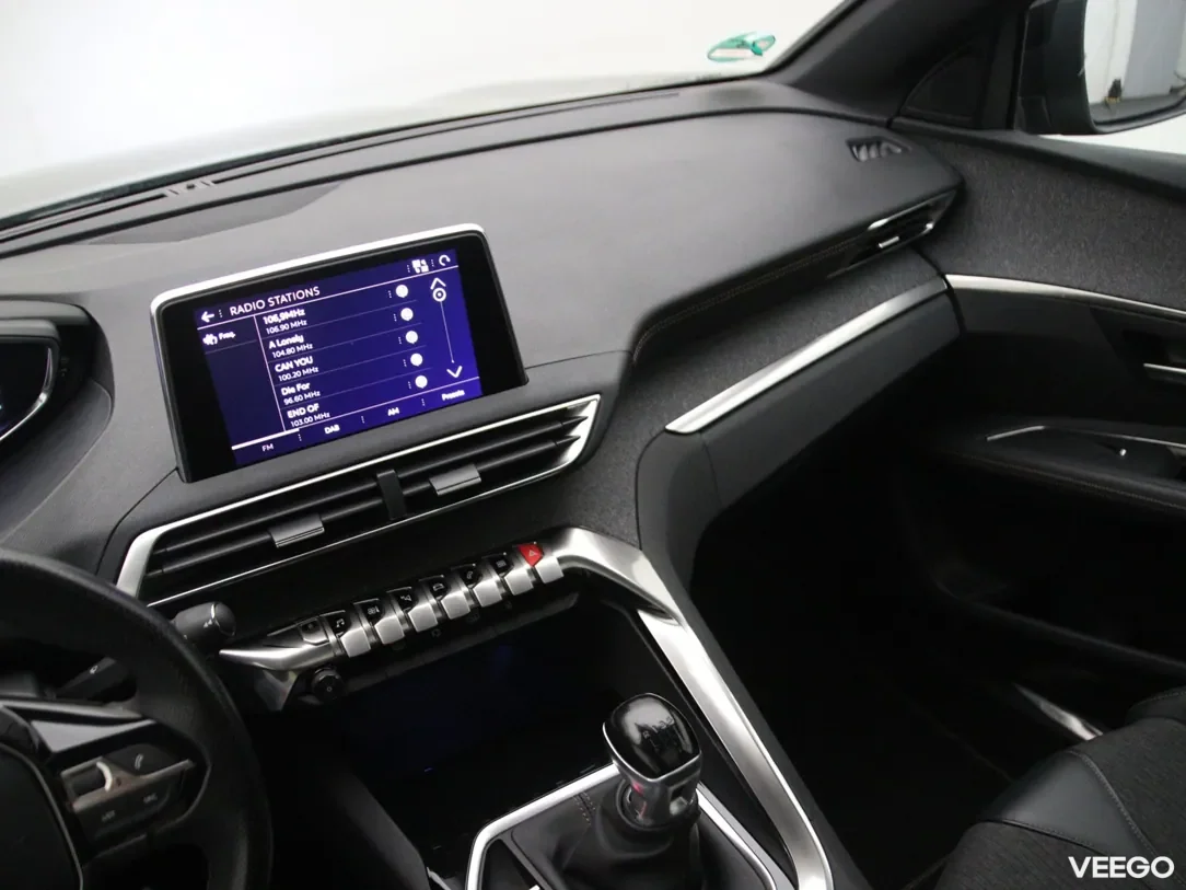 Peugeot 3008 1.2 96kW