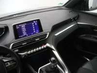 Peugeot 3008 1.2 96kW thumbnail