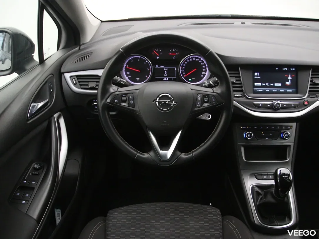 Opel Astra 1.6 81kW