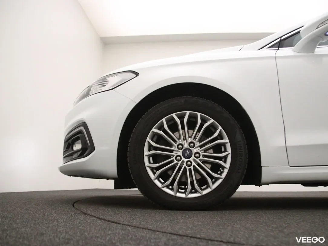 Ford Mondeo 2 110kW