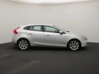 Volvo V40 2 88kW thumbnail