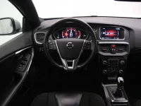 Volvo V40 2 88kW thumbnail