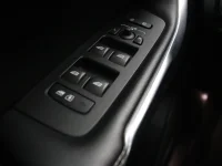 Volvo V40 2 88kW thumbnail