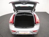 Volvo V40 2 88kW thumbnail