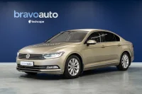 Volkswagen Passat Highline 132kW thumbnail