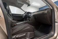 Volkswagen Passat Highline 132kW thumbnail