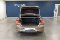 Volkswagen Passat Highline 132kW thumbnail