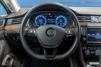 Volkswagen Passat Highline 132kW thumbnail