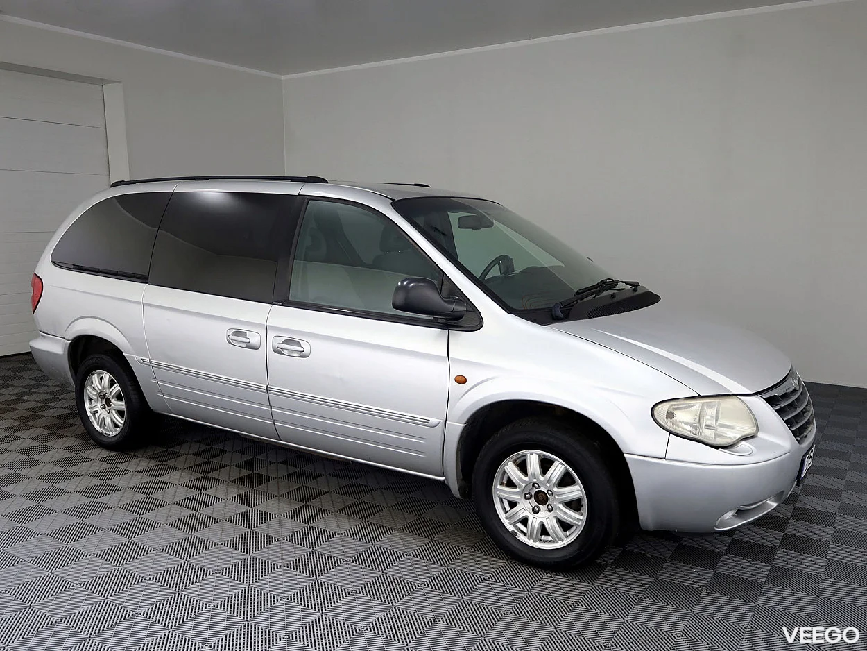 Chrysler Grand Voyager Luxury ATM 2.8 CRD 110kW