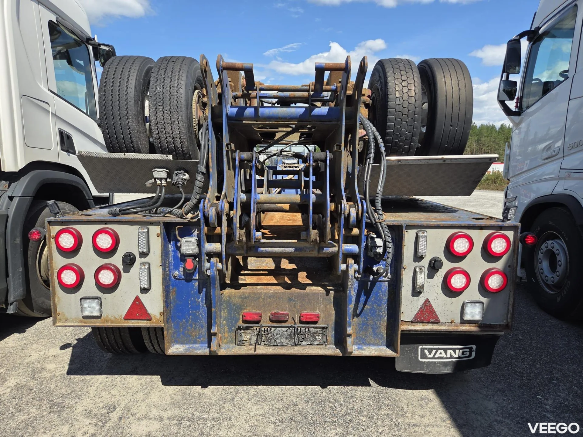 Vang ATHLS DOLLY / PRICE FOR SET WITH VOLVO FH750 YEAR 2015 - 158900.- kW