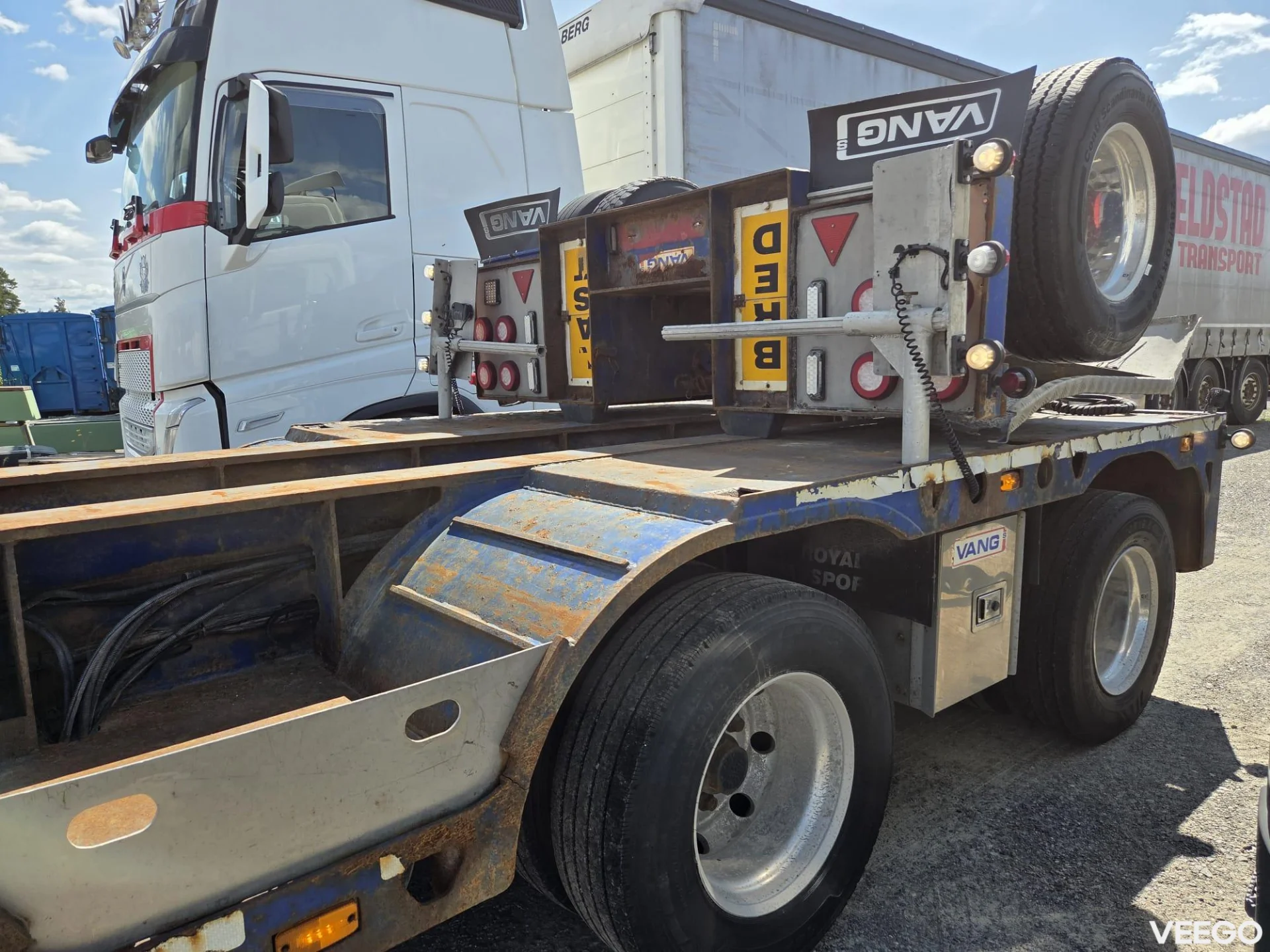Vang ATHLS DOLLY / PRICE FOR SET WITH VOLVO FH750 YEAR 2015 - 158900.- kW