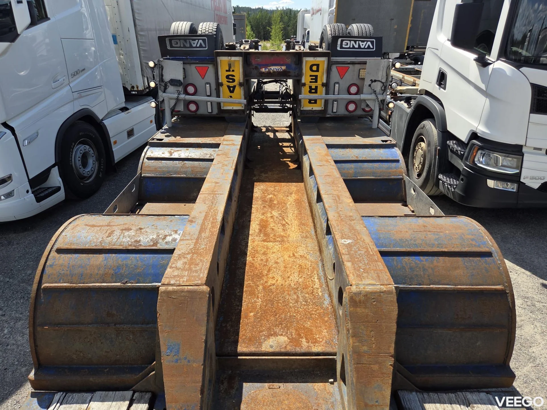 Vang ATHLS DOLLY / PRICE FOR SET WITH VOLVO FH750 YEAR 2015 - 158900.- kW