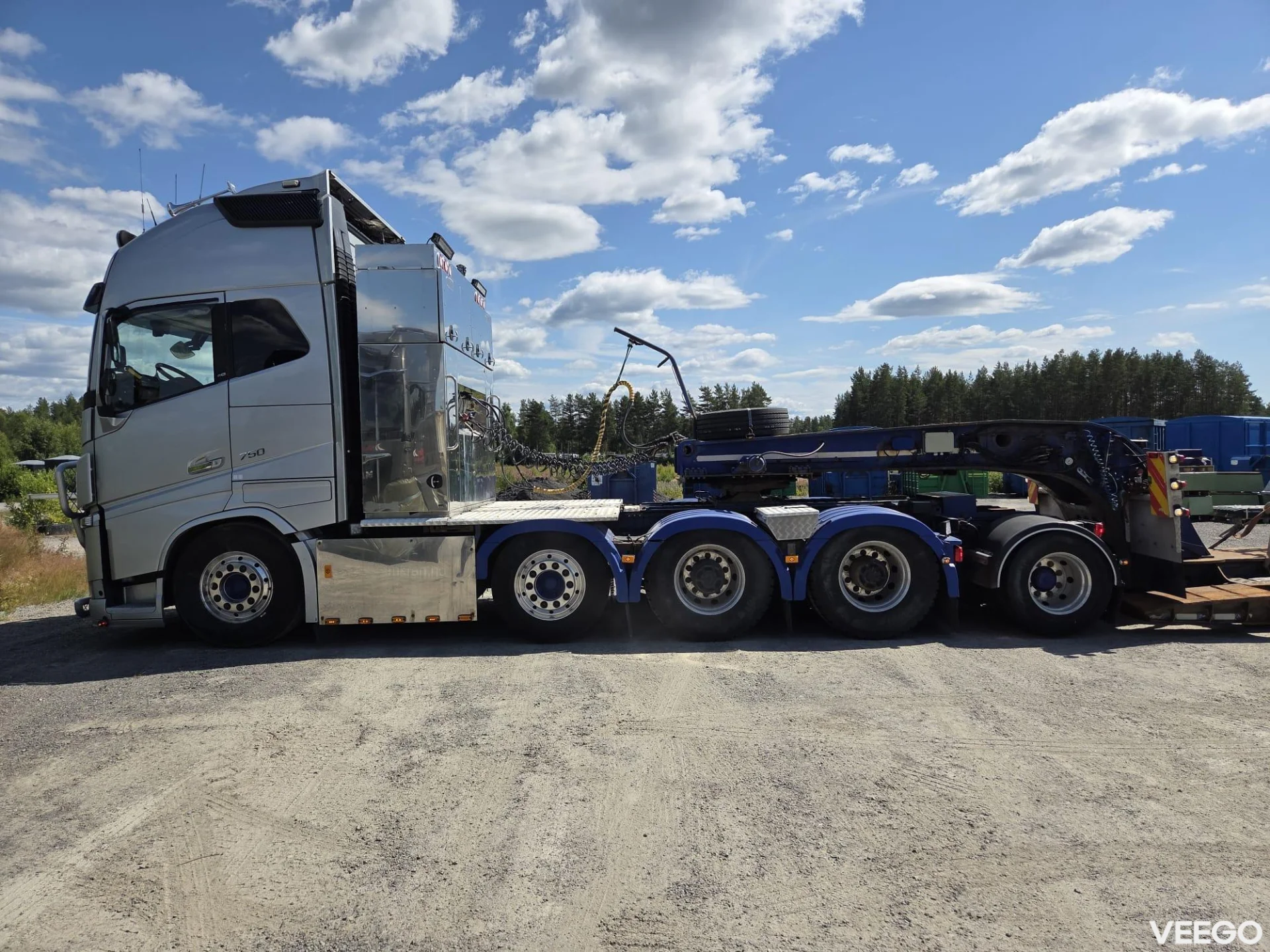 Vang ATHLS DOLLY / PRICE FOR SET WITH VOLVO FH750 YEAR 2015 - 158900.- kW