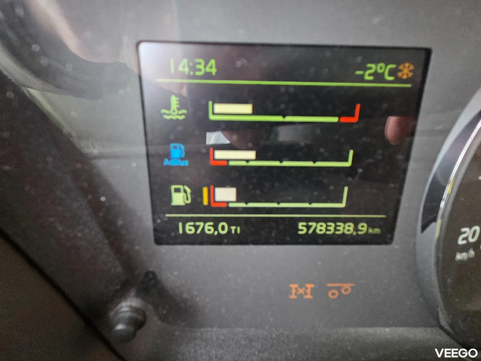 Vang ATHLS DOLLY / PRICE FOR SET WITH VOLVO FH750 YEAR 2015 - 158900.- kW