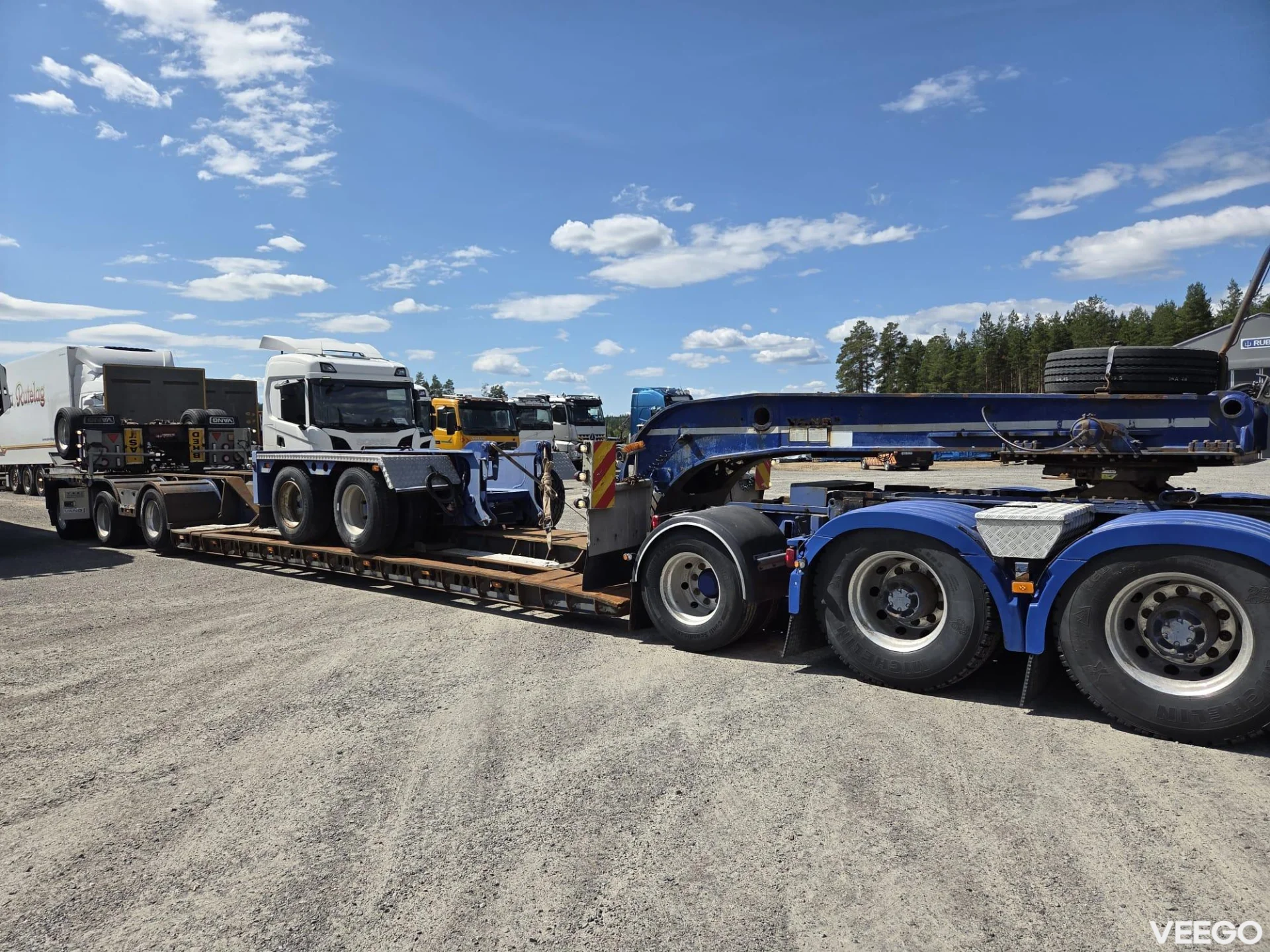 Vang ATHLS DOLLY / PRICE FOR SET WITH VOLVO FH750 YEAR 2015 - 158900.- kW