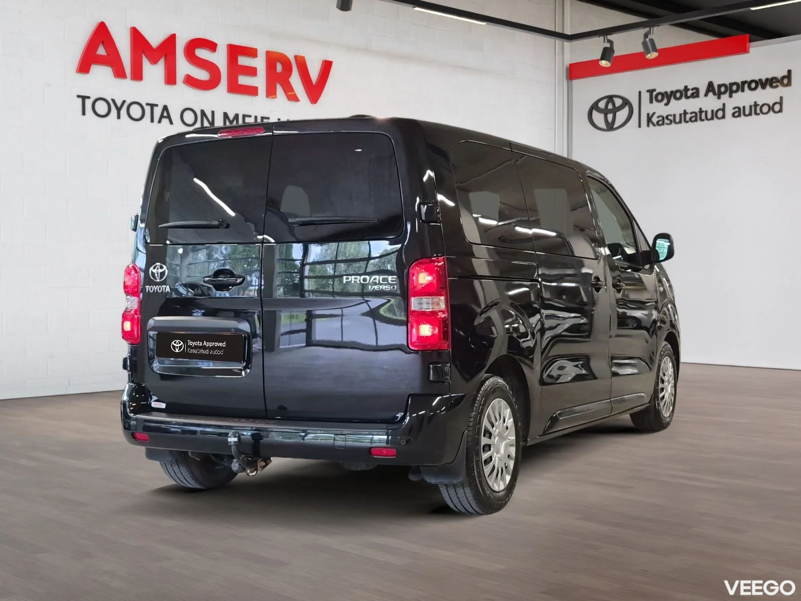Toyota Proace Verso Medium Single side door Shuttle 2 106kW