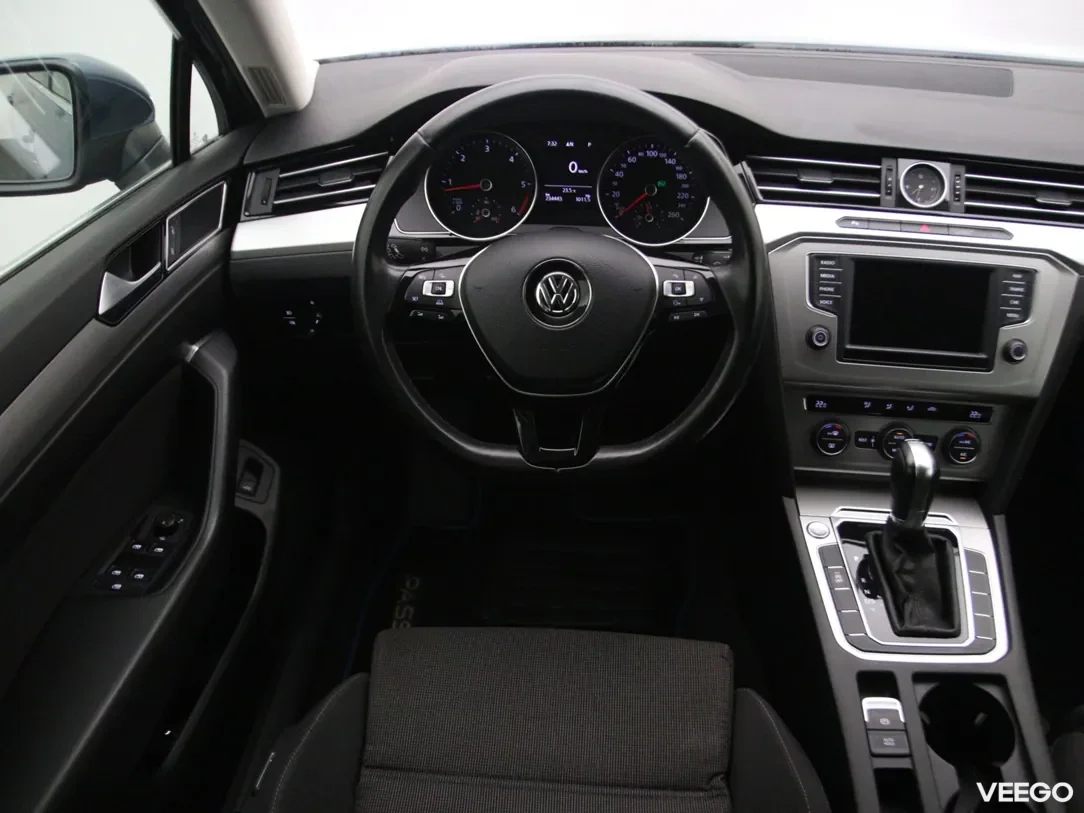 Volkswagen Passat 1.6 88kW