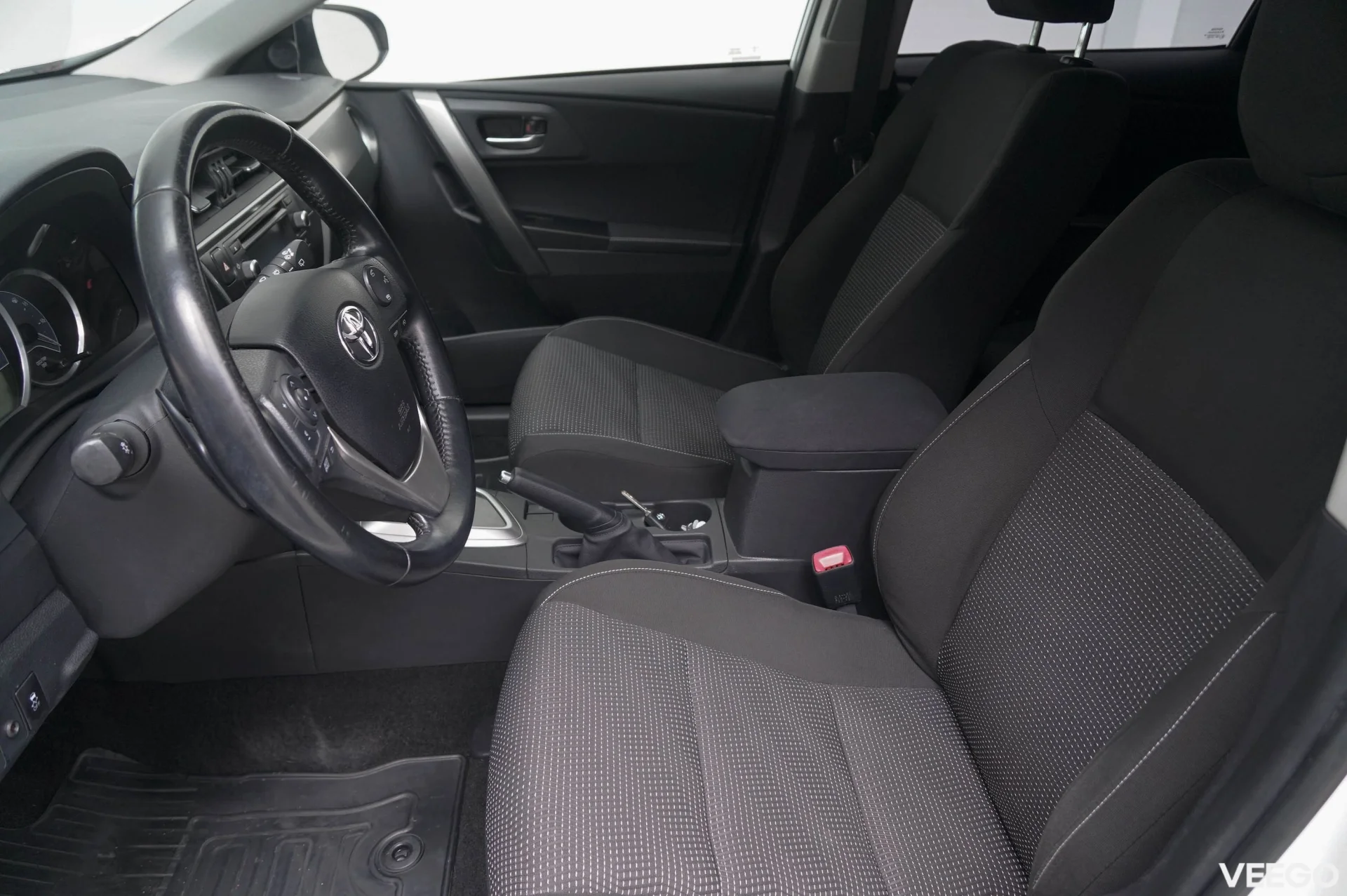 Toyota Auris Touring Sports 1.6 97kW