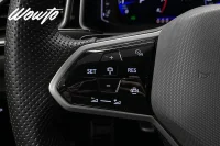 Volkswagen T-Roc 2.0 TSI 4M DSG 190HK R-Line /B-Kamera /Moms 140kW
